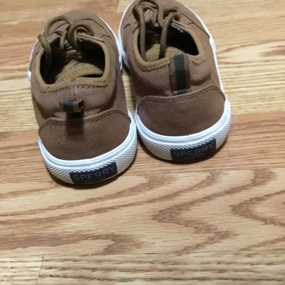 Sperry’s - Picture 3 of 3